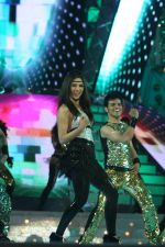 Priyanka Chopra performs at BIG Star Entertainment Awards 2011-4.JPG
